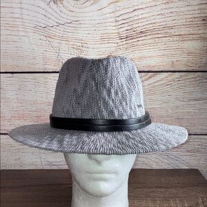 Pre Owned Women’s Roxy Gray Fedora Hat with Black Band